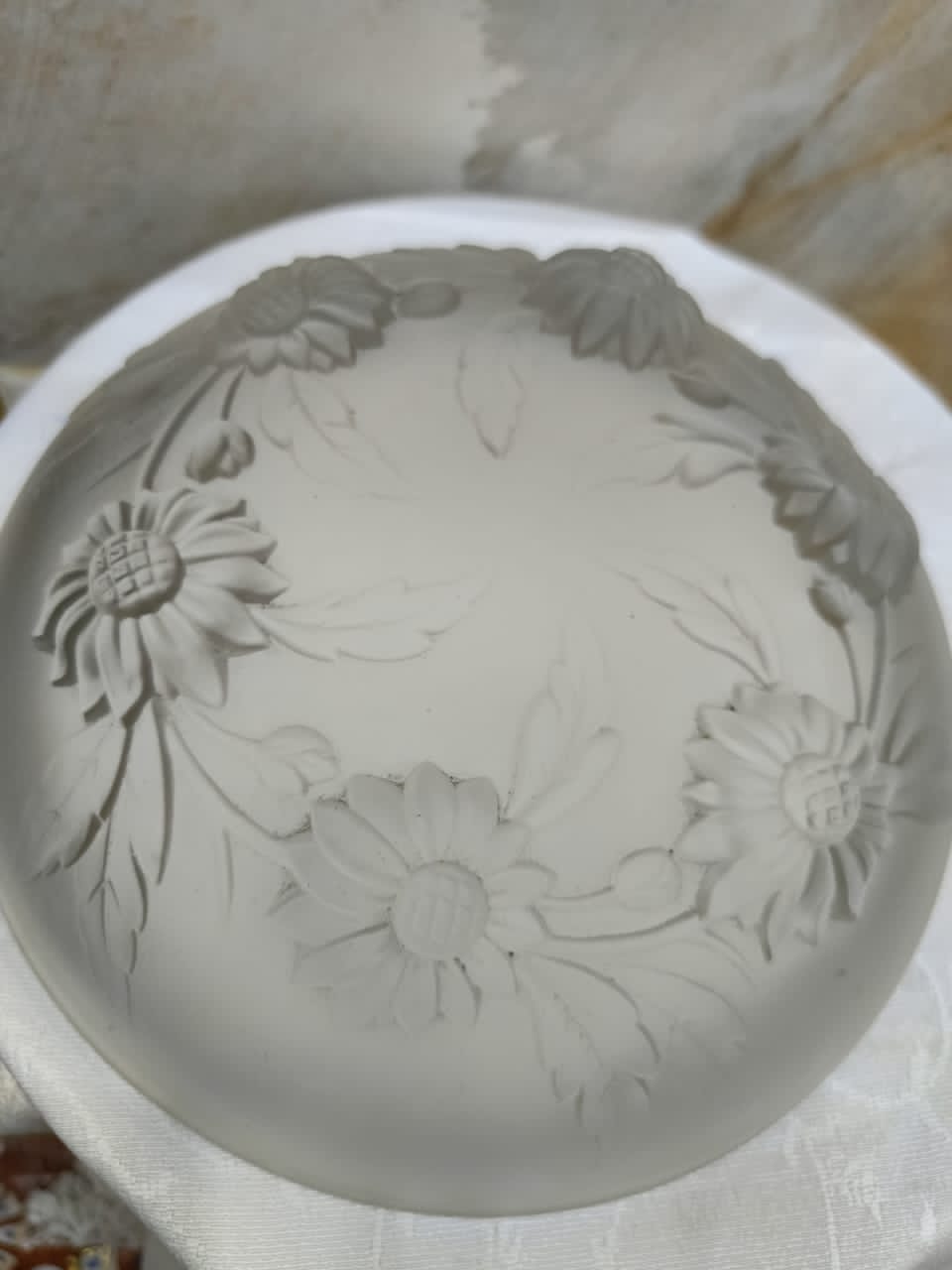 Plat de table de base signé 22cm