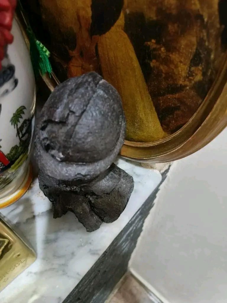 Ancien statut 18cm