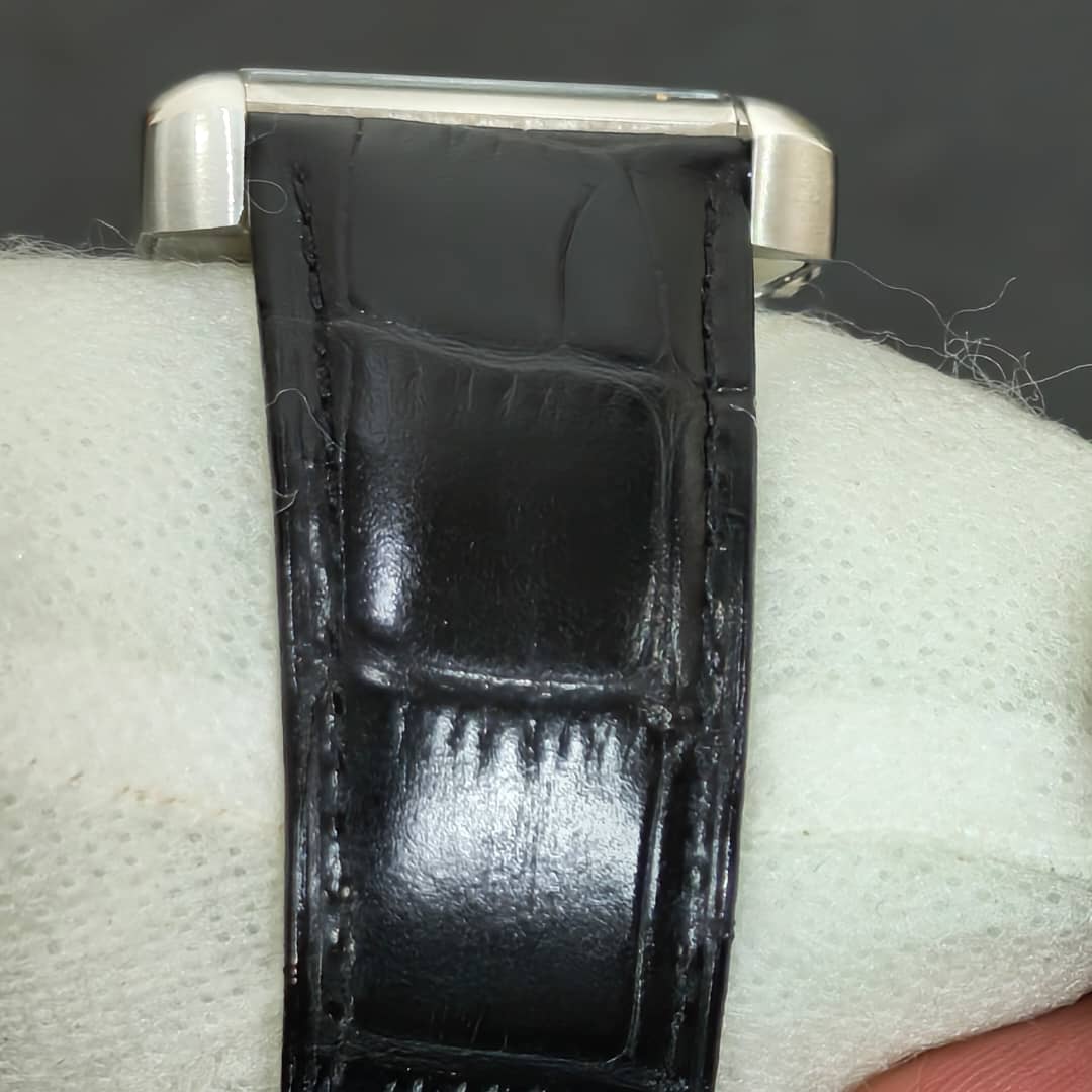 Montre cartier automatique super 
40mm
Prix 38000