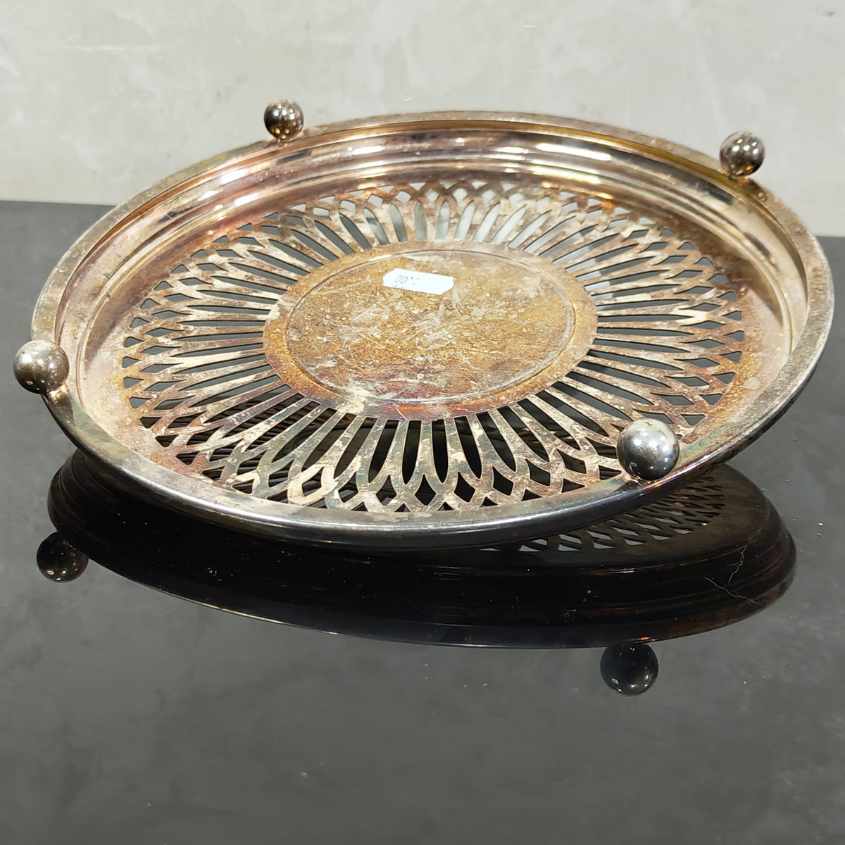 تحفة تغليف فضة 
قطر 25cm
Prix 14000