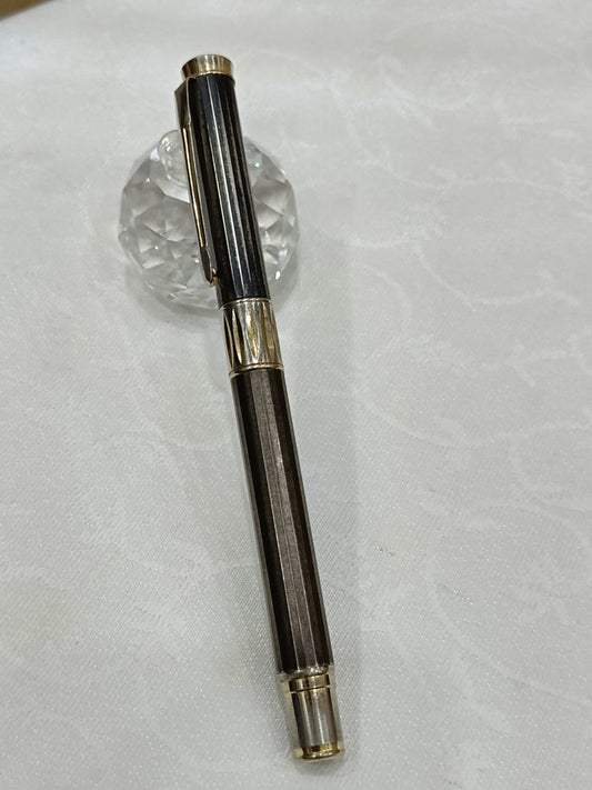 Stylo plume ريشة ذهب 14k
Or 14k