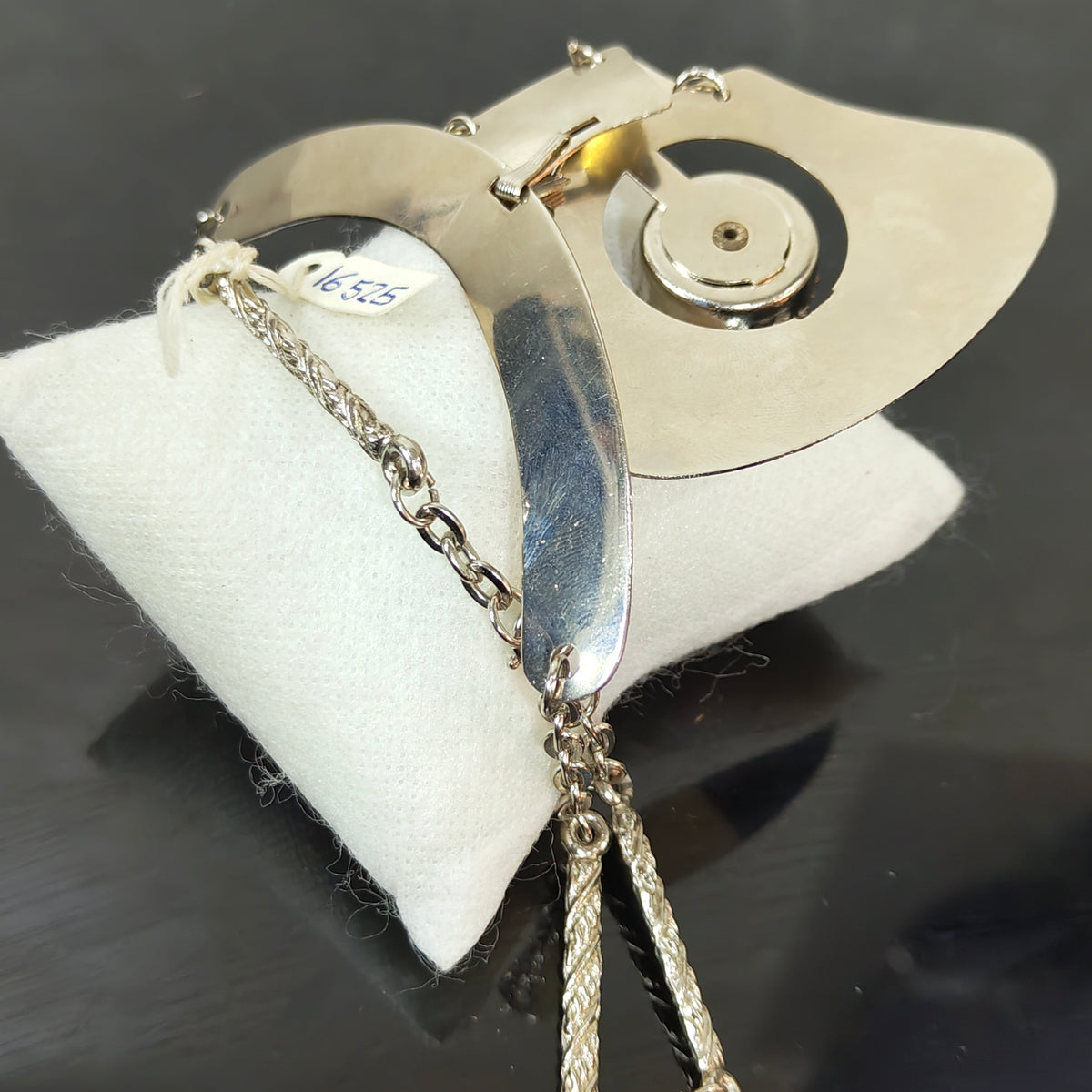 سلسلة acier inoxydable 
طول مغلق 18cm