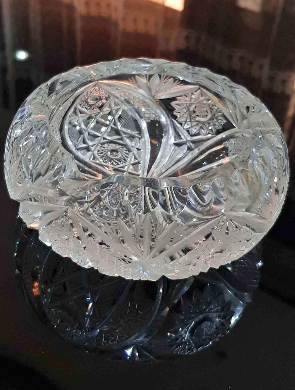 سندري من كرستال منقوش 14cm