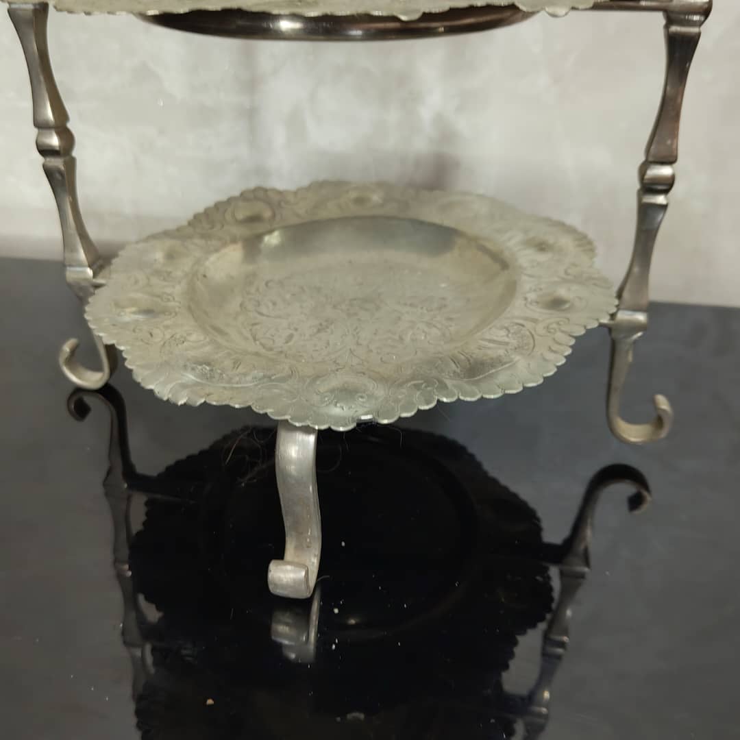تحفة عتيقة خاصة بالحلويات
52/22cm
Prix 16000