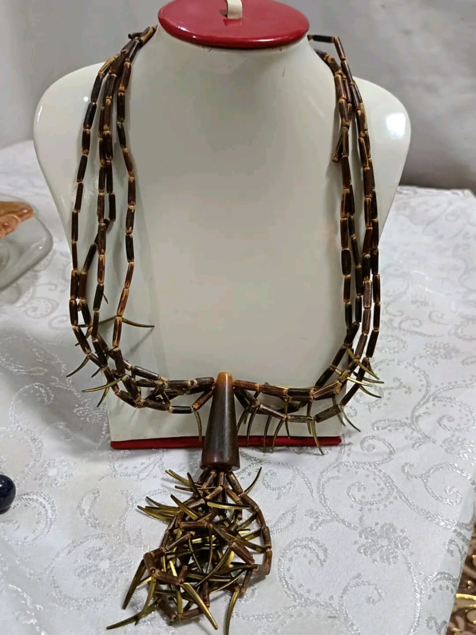عقد بخرتيت عطر
طول مغلق 30cm