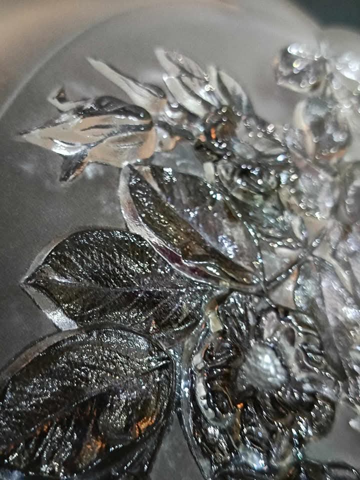 طبق من زجاج كرستال مزخرف
30cm/25cm