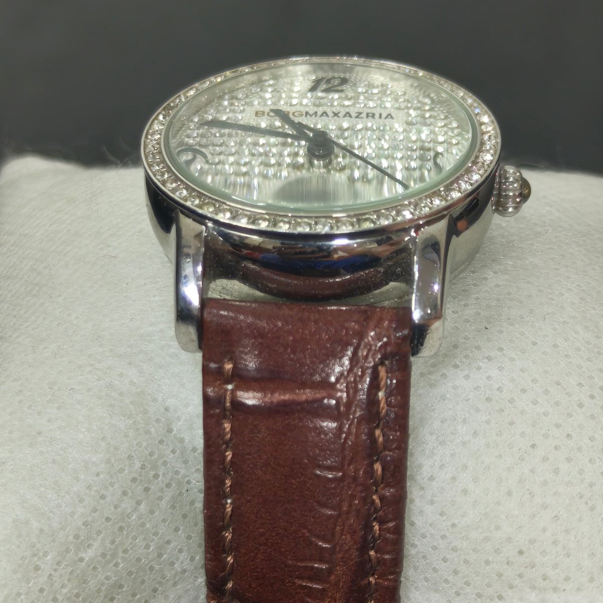 Montre bcbgmaxazria automatique femme original مليون وسبعية 
17000