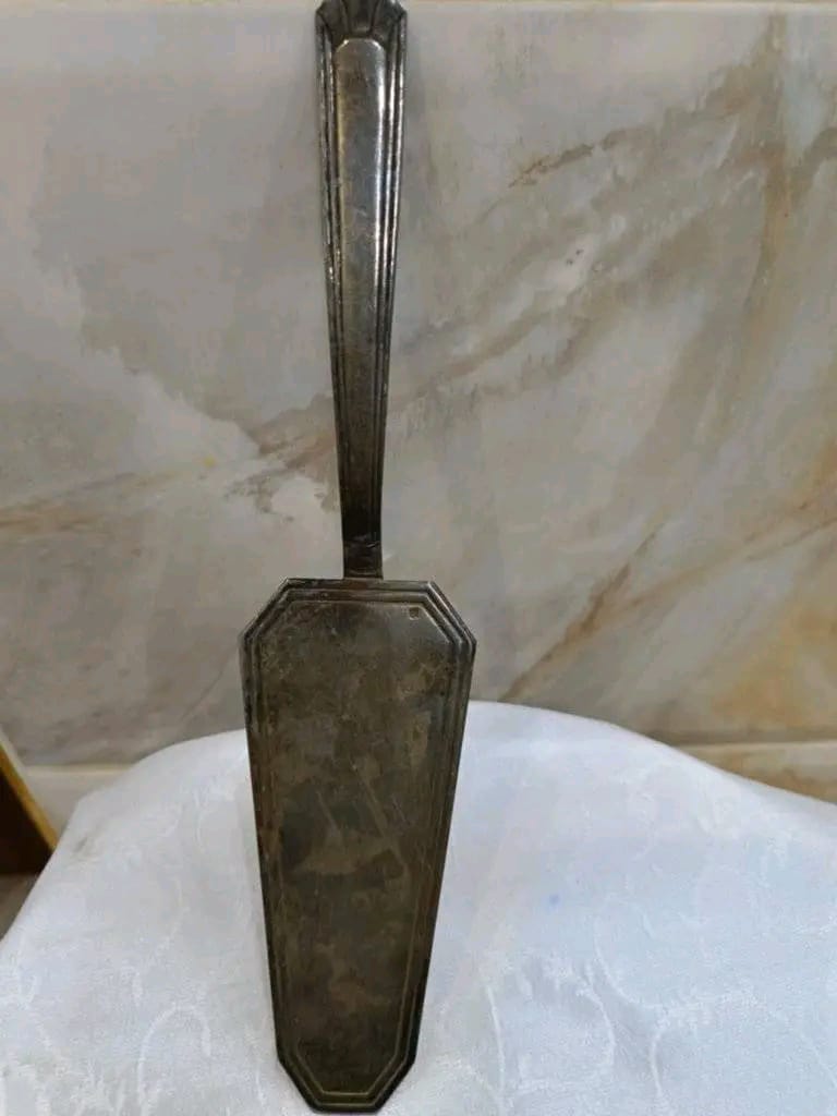 ملعقة حلويات من فضة طولها 25cm