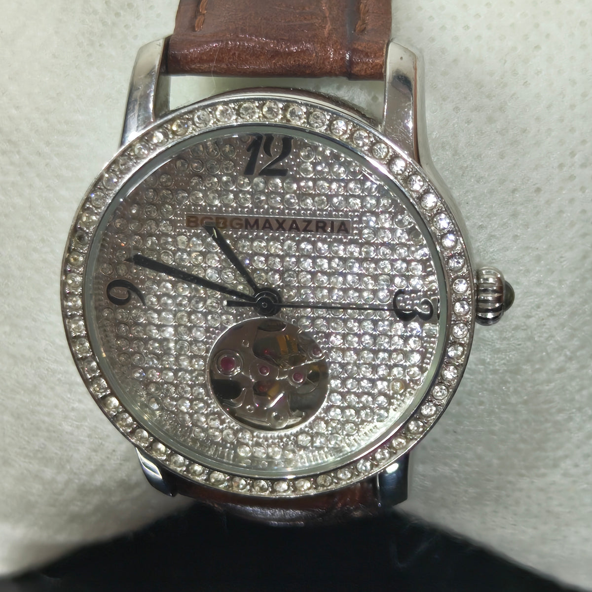 Montre bcbgmaxazria automatique femme original مليون وسبعية 
17000