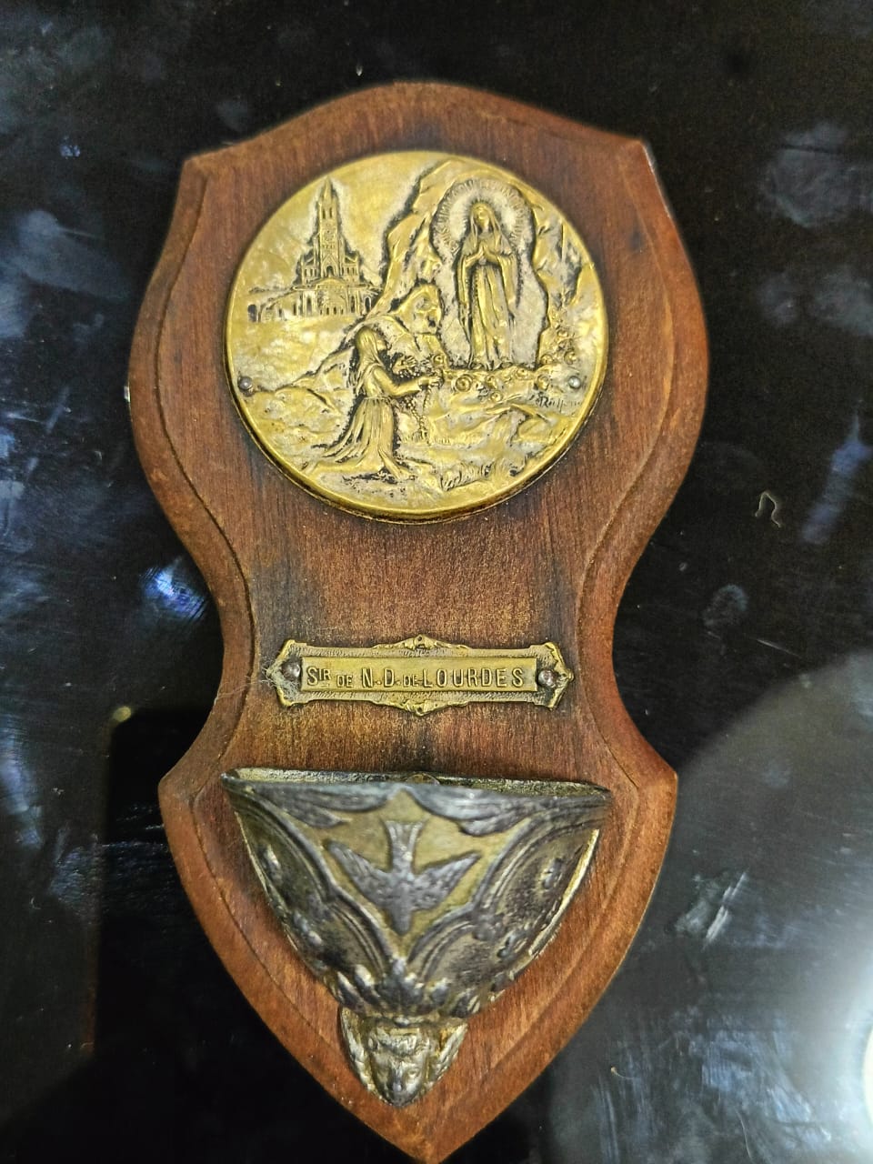 Fonntaine تحفة قديمة للديكور   
14cm/7cm