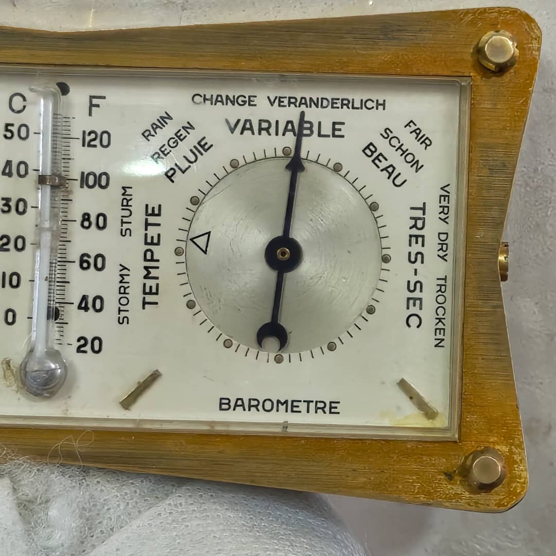 Ravail Jaeger mécanique vintage originalعاطلة
12/6cm
Prix 65000