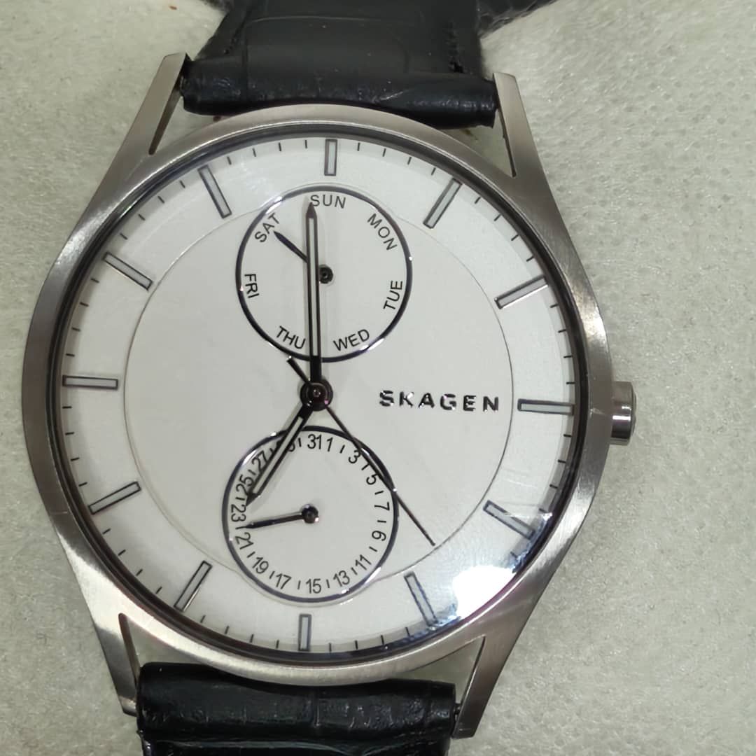 Montre Skagen quartz original 
38mm
Prix 12000