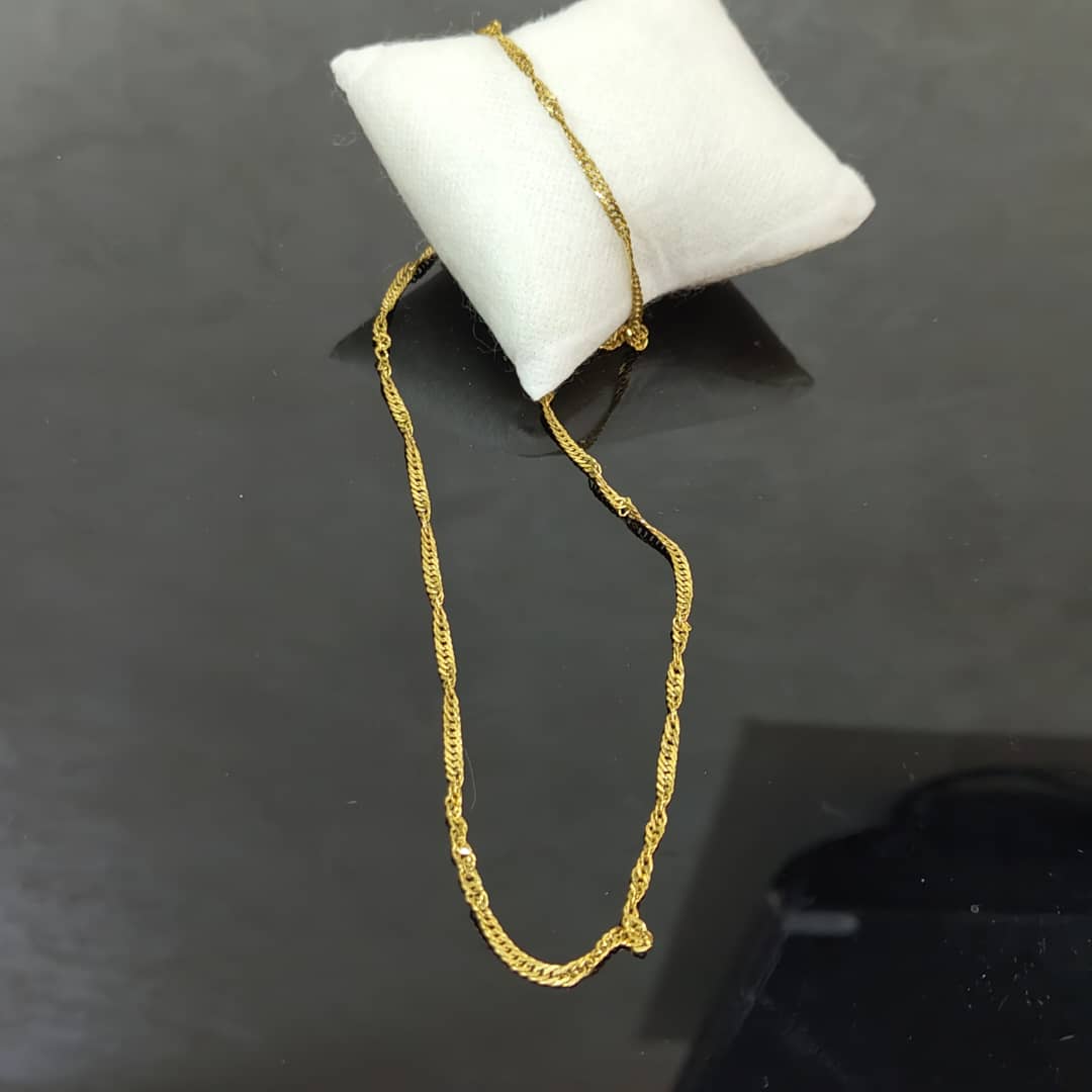 سلسلة بلاكي فرنسي 
طول مغلق 28cm