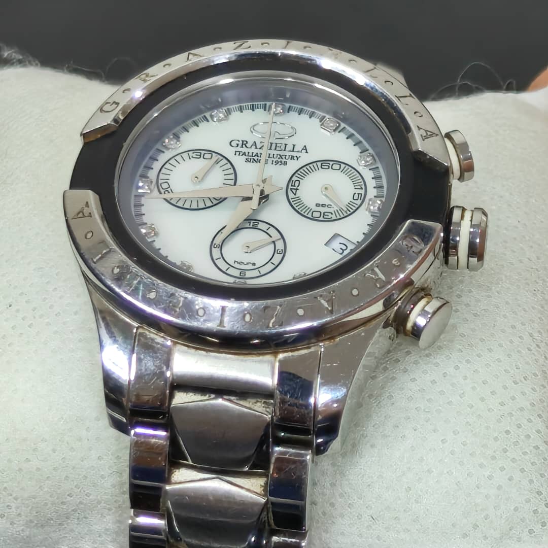 Montre Graziella en daiment original 
38mm