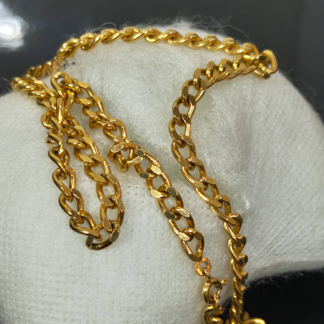 سلسلة بلاكي فرنسي تحفة
طول مغلق 22cm
Prix 8500
