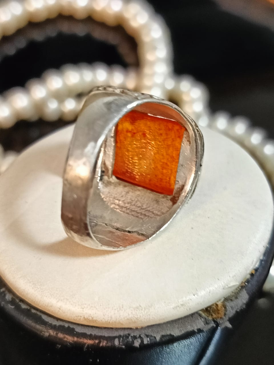 خاتم فضة بحجر كهرمان