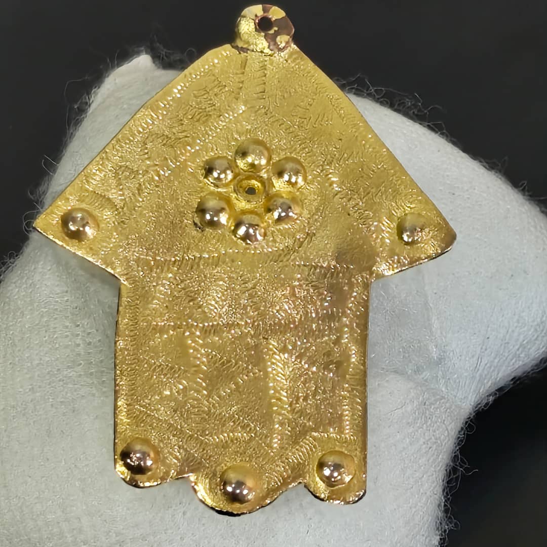 قلادة عتيقة بلاكي 
7/5cm
Prix 4500