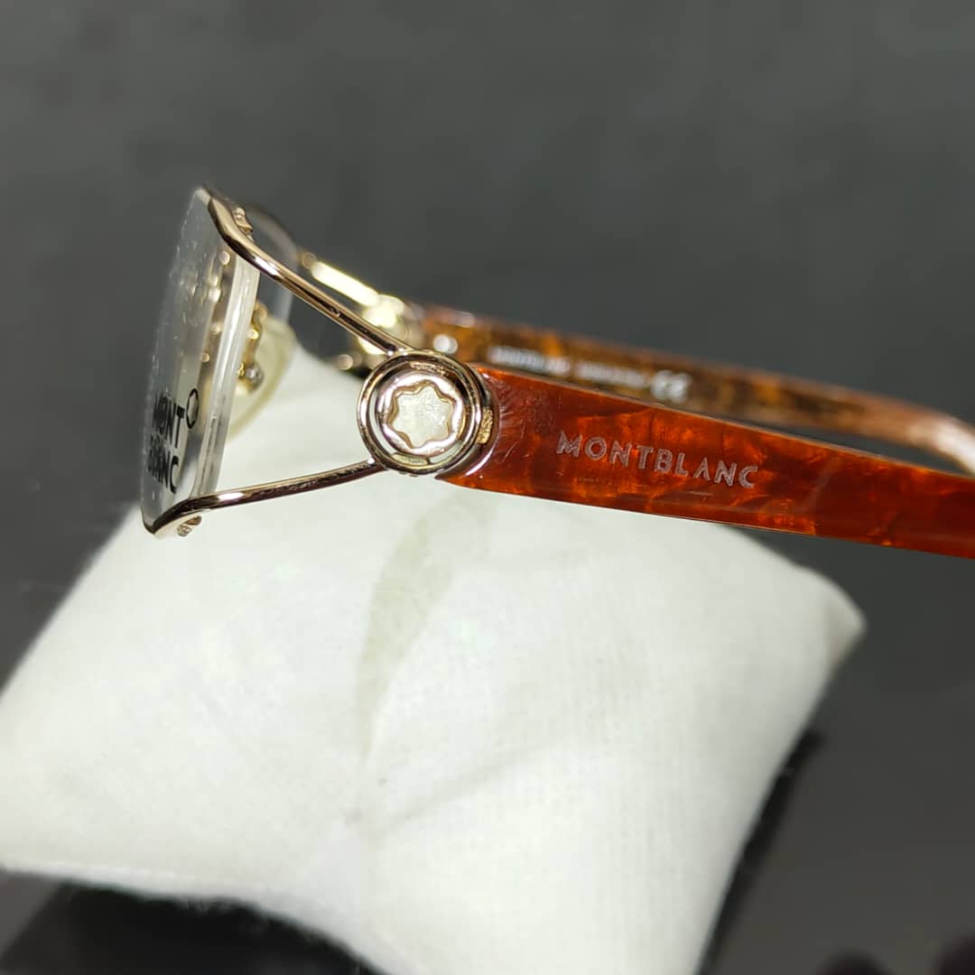 Lunette mont blanc original 
53/17
