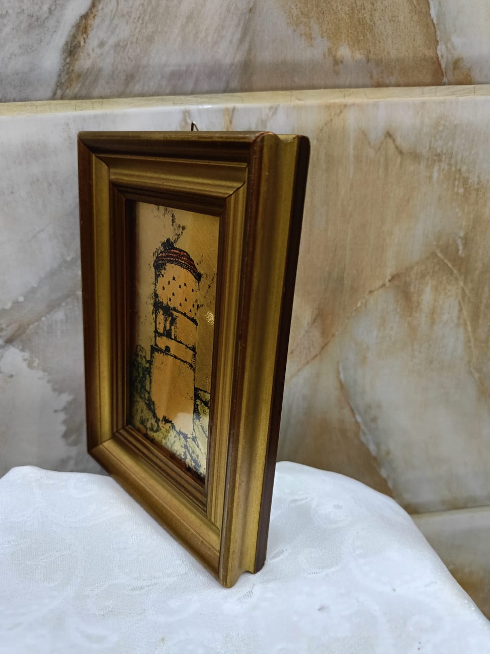 طابلو أصلي مرسوم على ورق الذهب ومختوم 18cm/13cm
