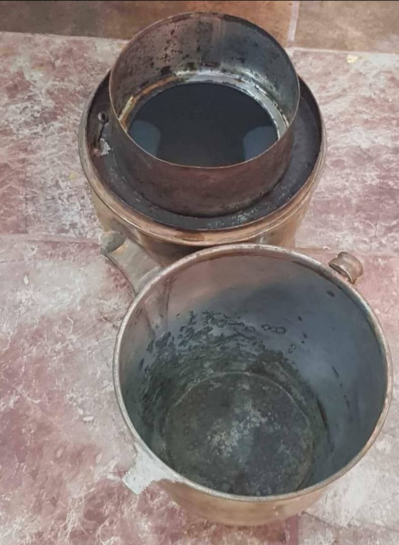أنية نحاس قديمة ديكور طولها 35cm