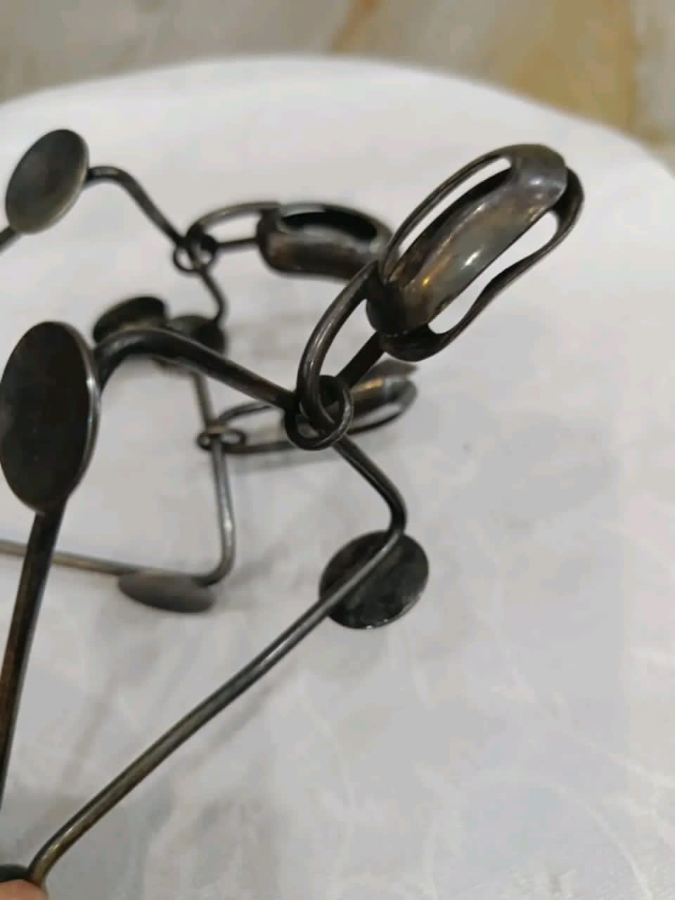 ادوات طعام صينية فضة.