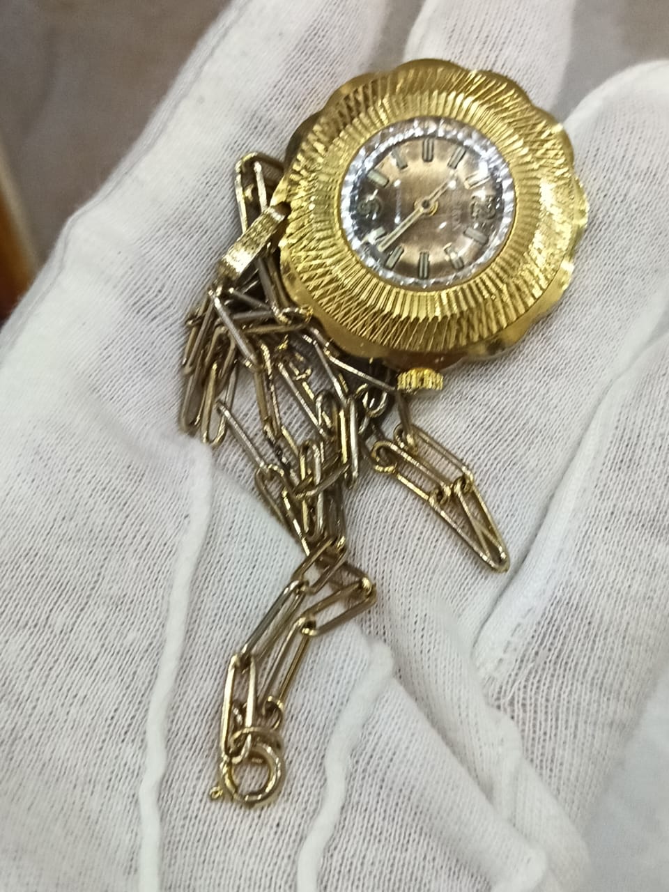 Montre gousset pendentif plaqué or