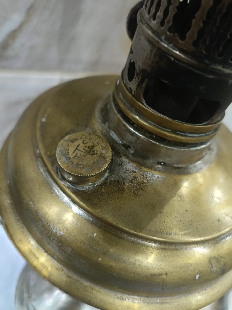 مصباح عتيق طوله 60cm