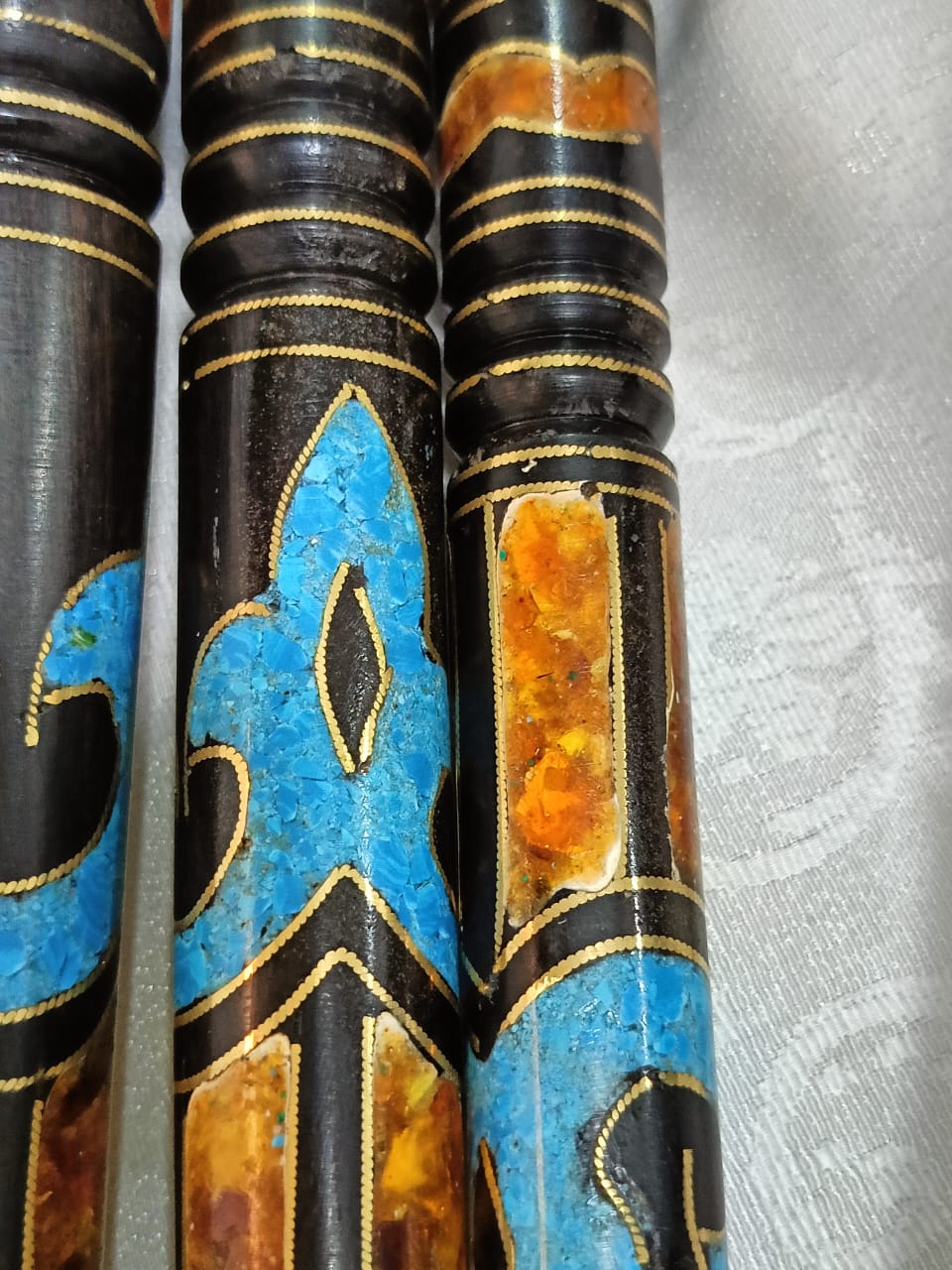 عصا نادرة تحفة مرصعة بالفيروز وكهرمان العطر