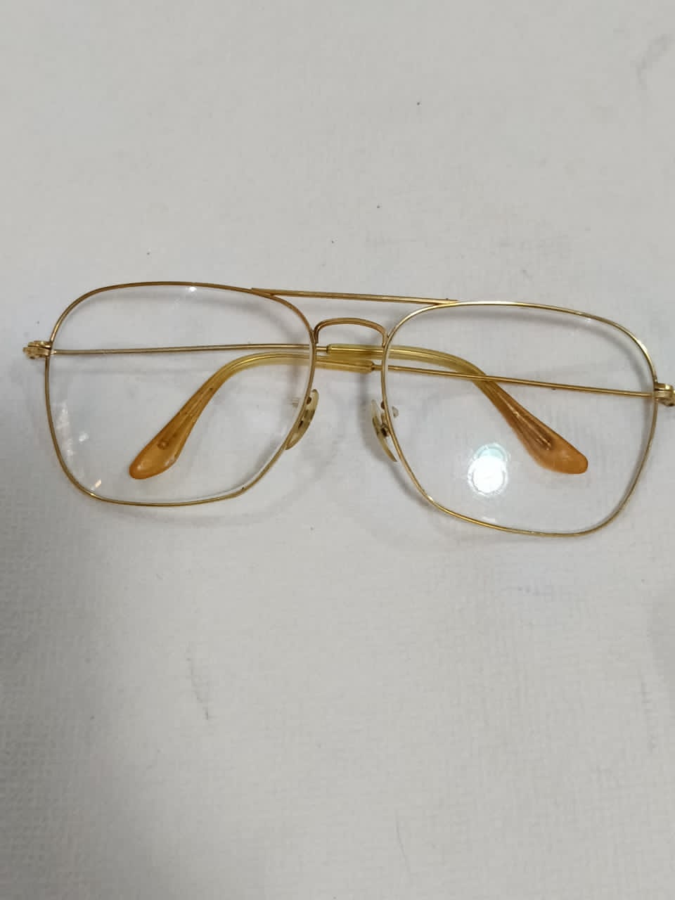 Cadre du lunette plaqué or