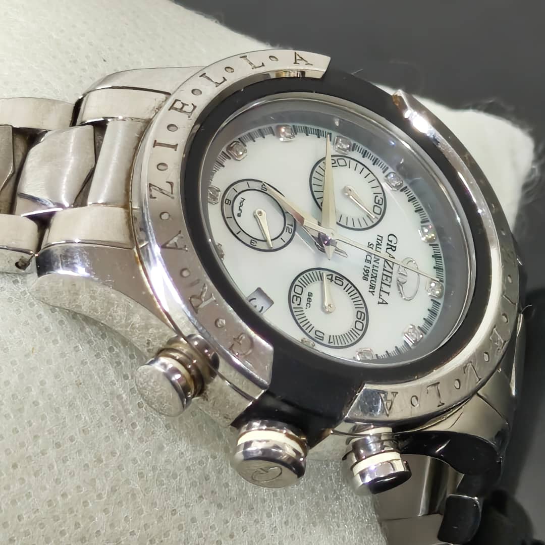 Montre Graziella en daiment original 
38mm
