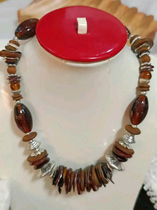 عقد بحجر عقيق طوله مغلق 31cm