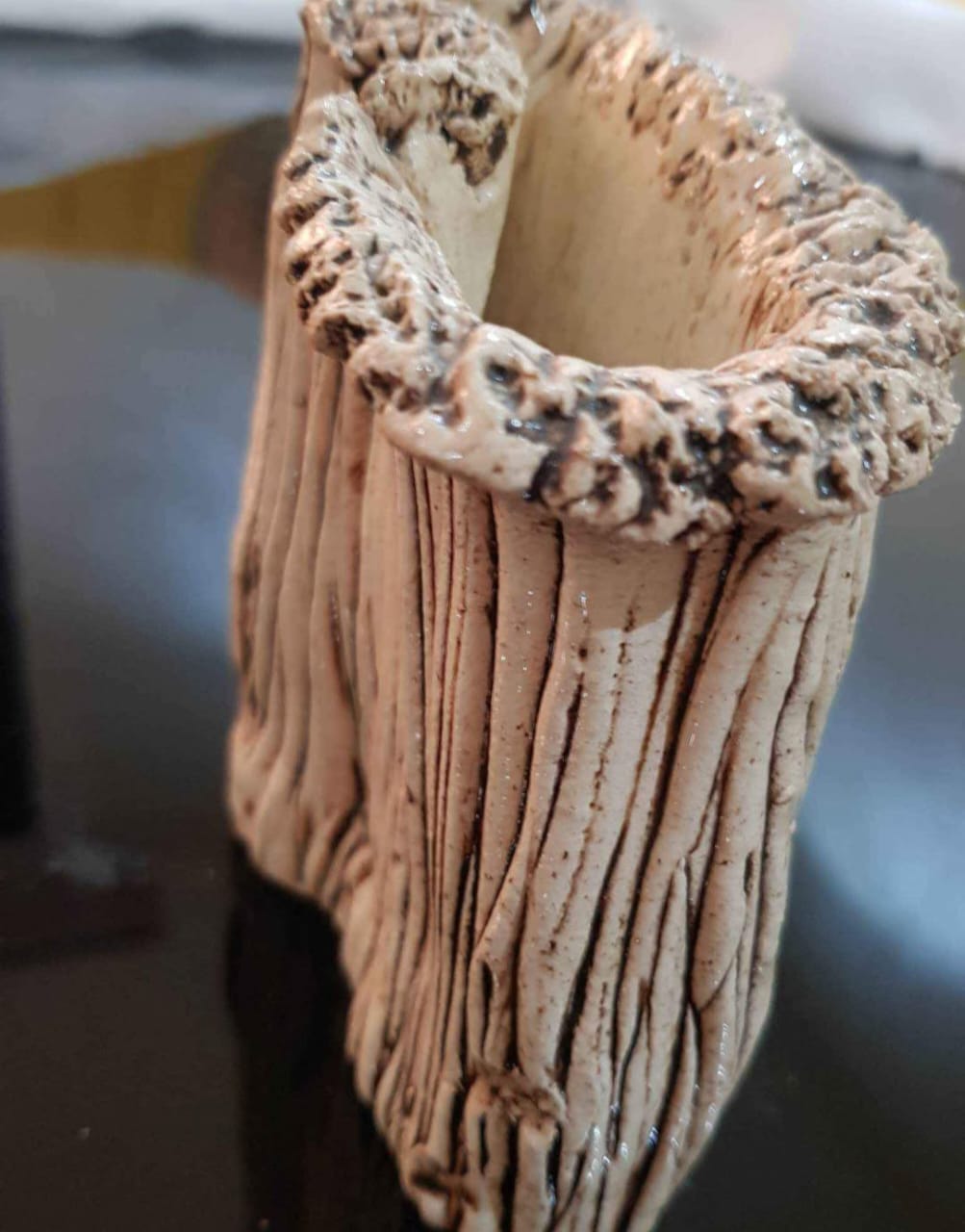 Ancien vase signé 16cm