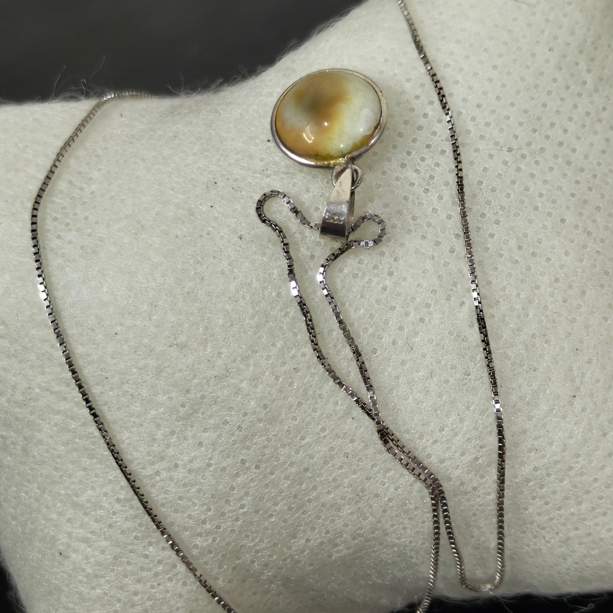 سلسلة فضة تحفة 
طول مغلق 20cm