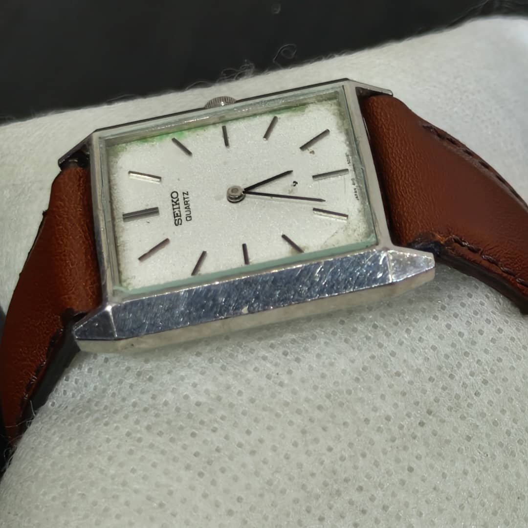 Montre Seiko quartz original/مليون وثلثمية 
36mm
Prix 13000