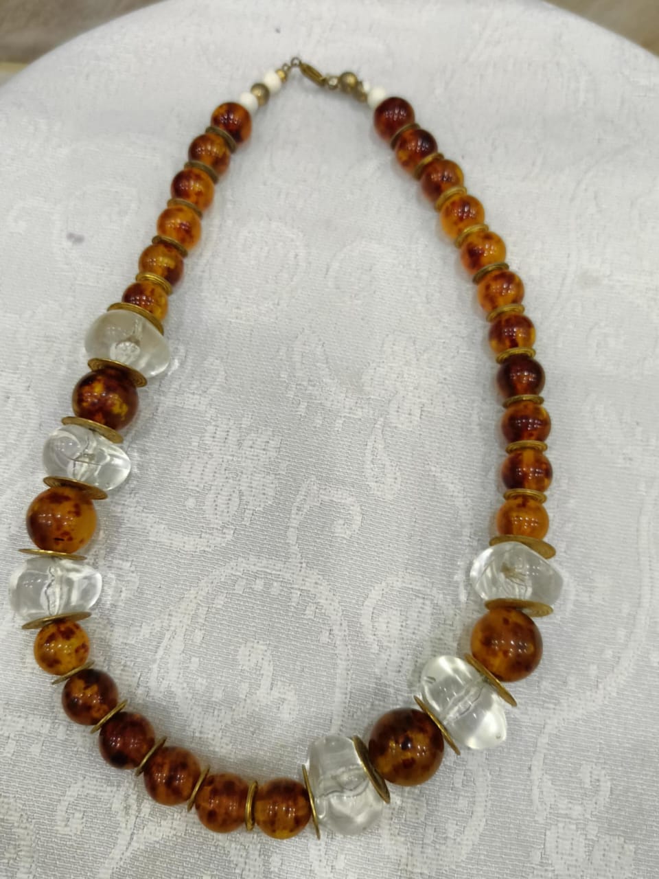 عقد تحفة طوله 26cm