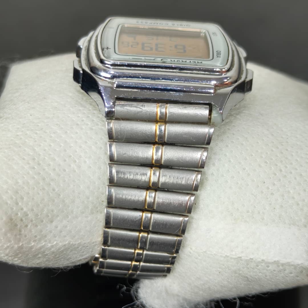 Montre alfajr quartz original 
40mm
Prix 11000