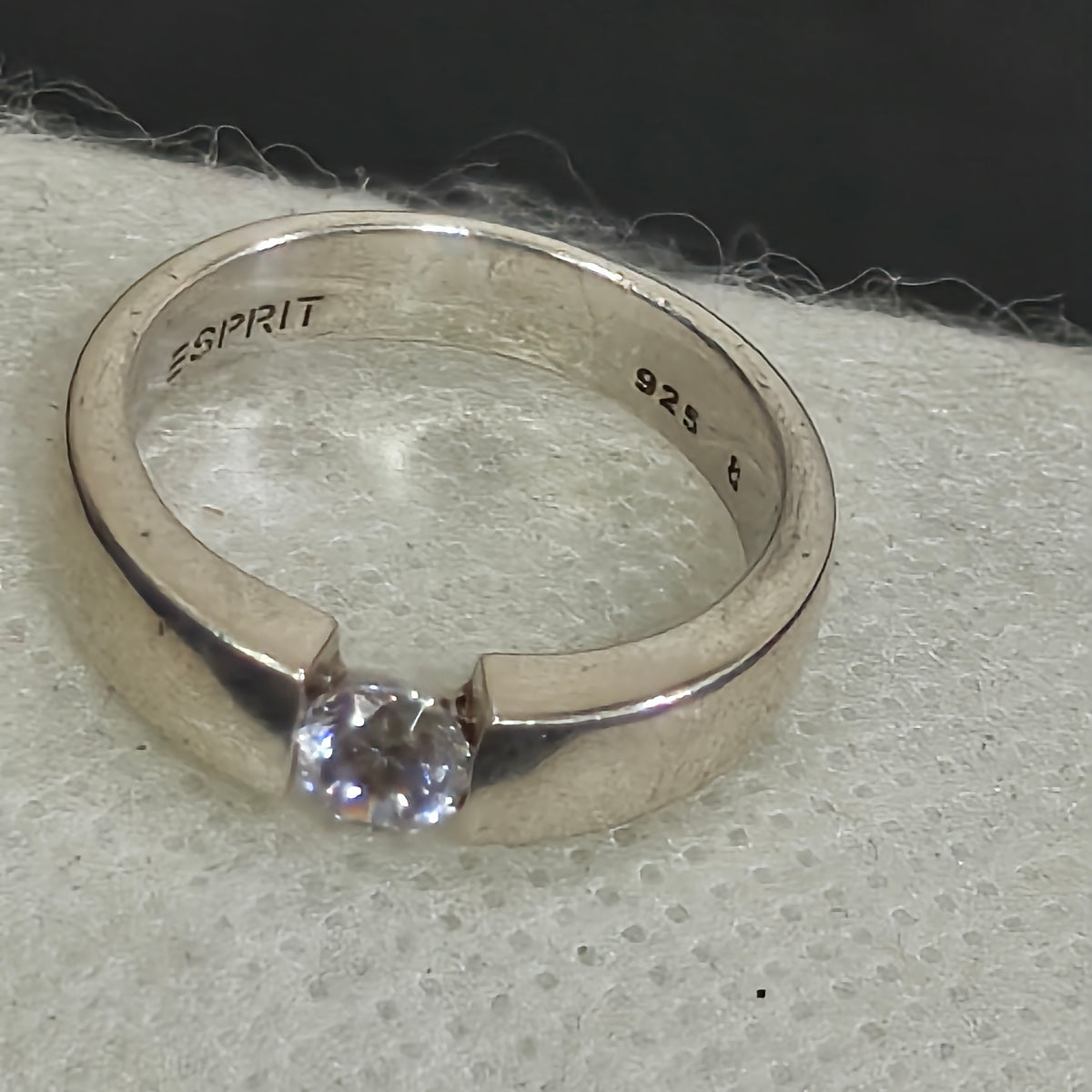 Bague esprit argent femme original 
Prix 10000