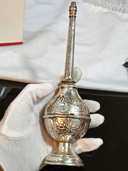 معطرة قديمة طولها 24cm