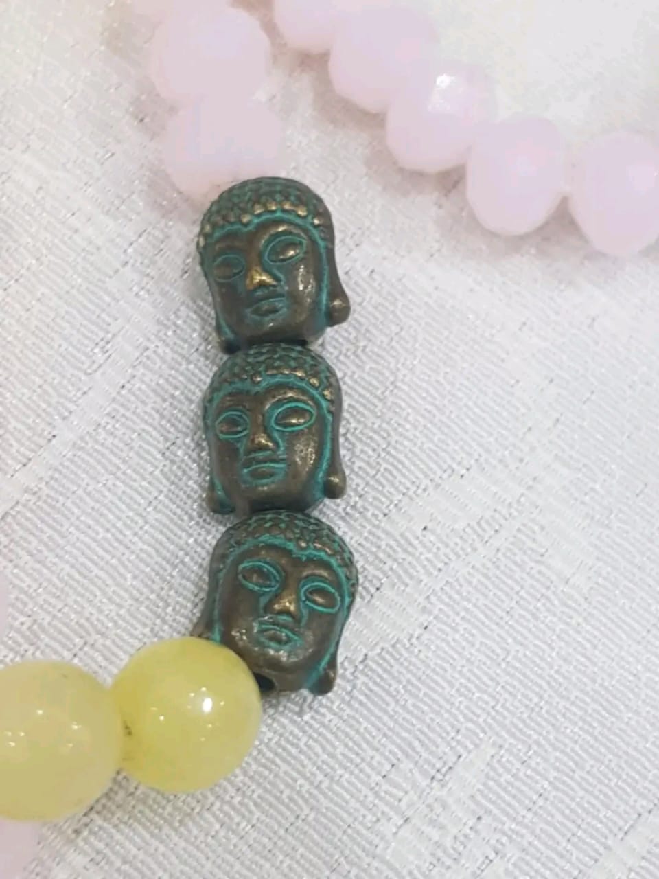 عقد بحجر عقيق طوله مغلق 35cm