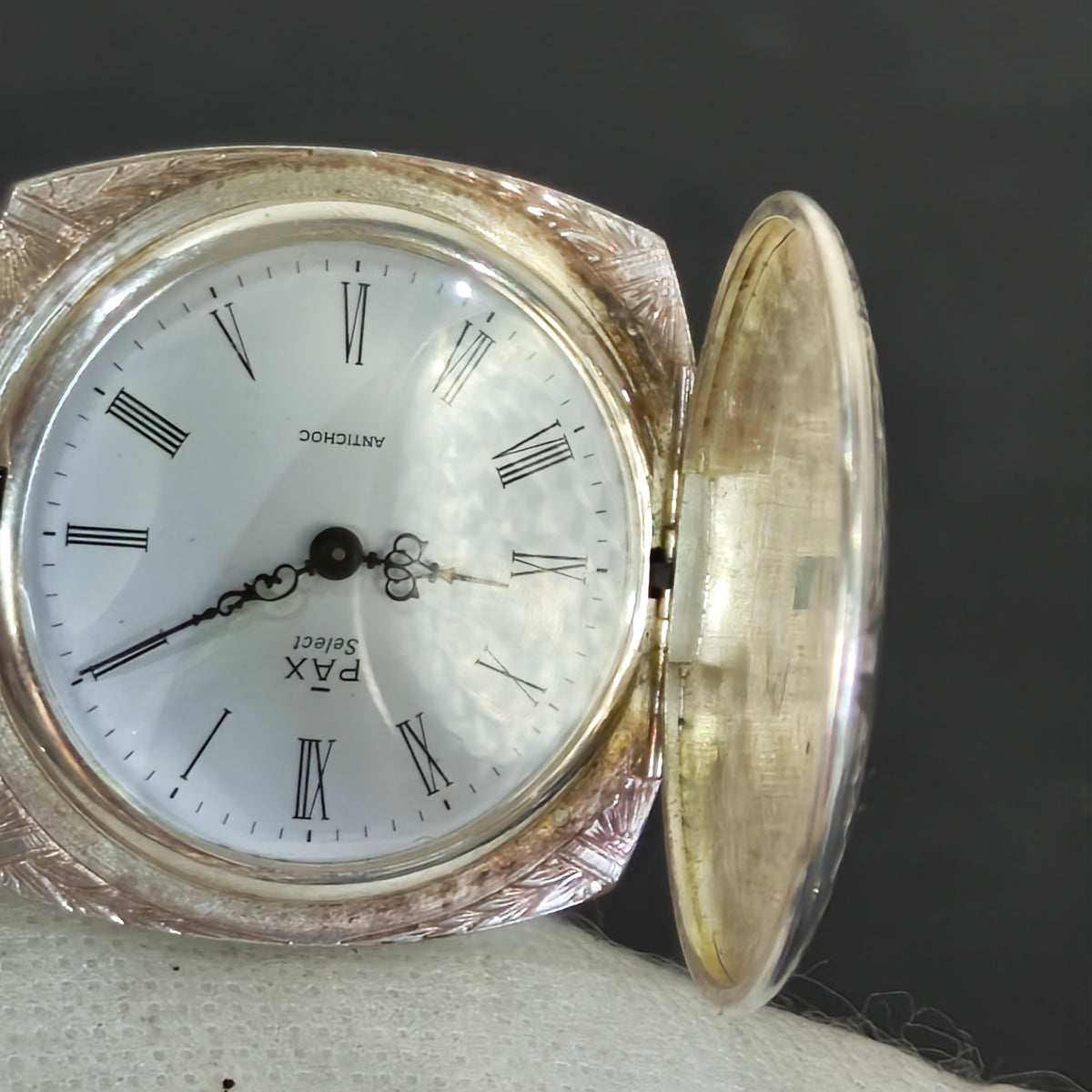 Montre gousset pax argenté mécanique vintage عاطلة
سعر 5000