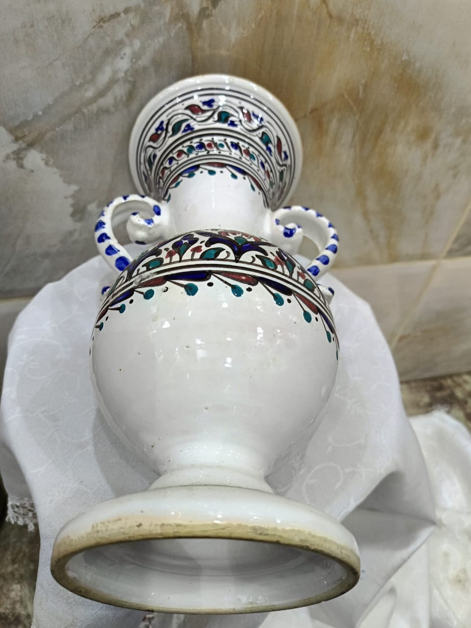Ancien vase Porcelaine.      34cm/16cm