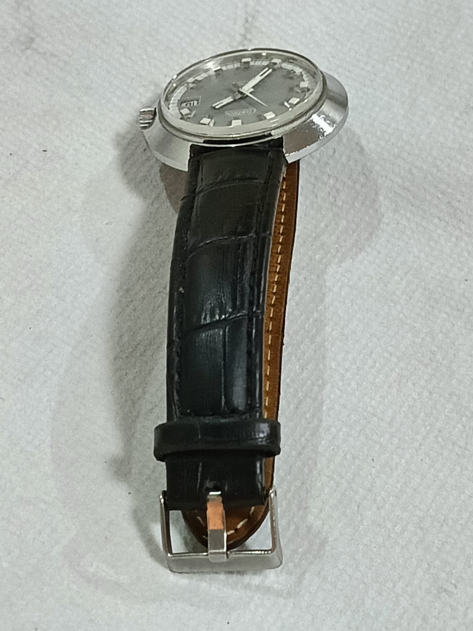 Montre mécanique rar