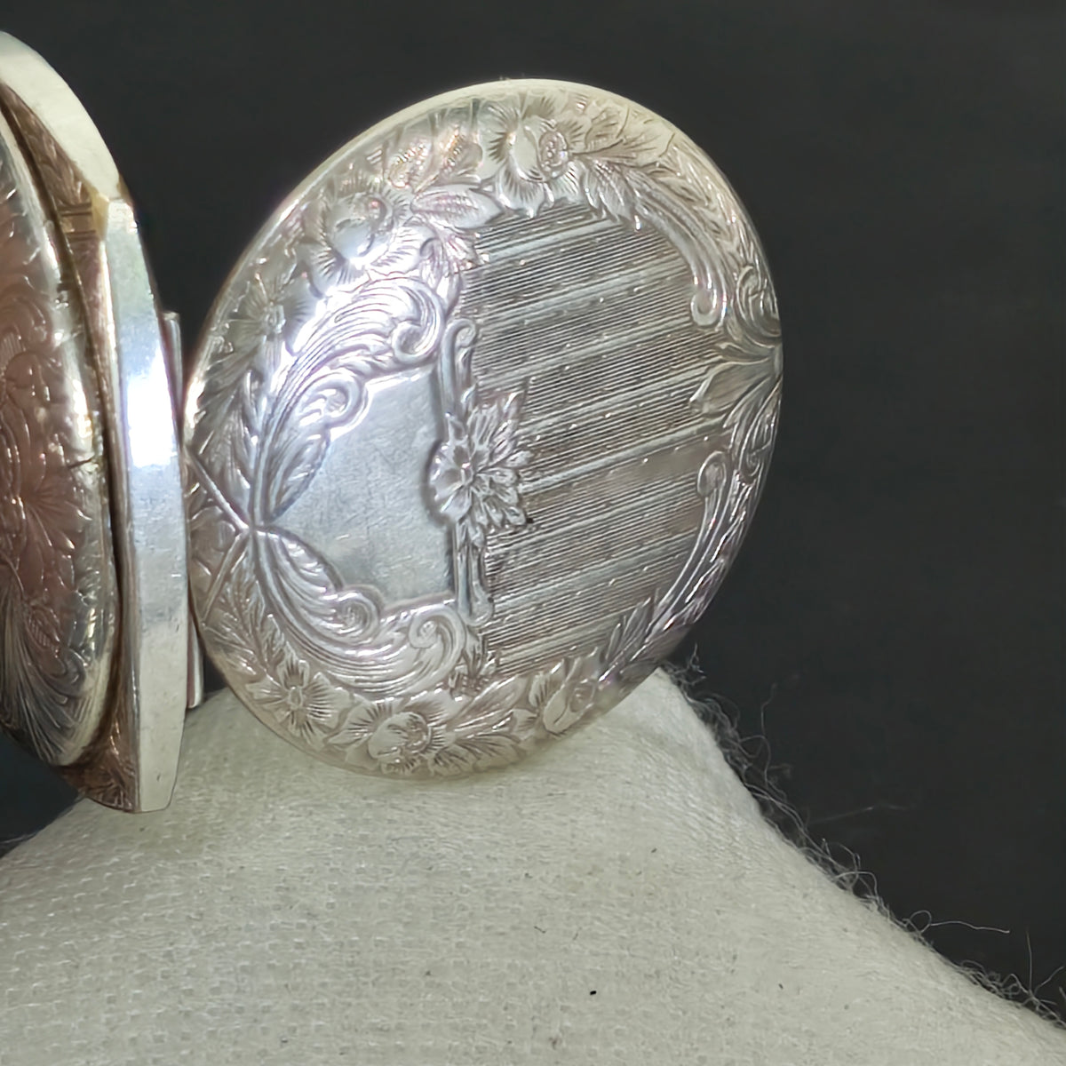 Montre gousset pax argenté mécanique vintage عاطلة
سعر 5000