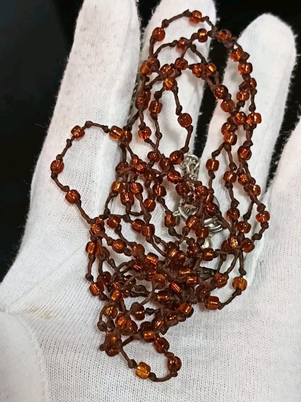 عقد جميل طوله 30cm
