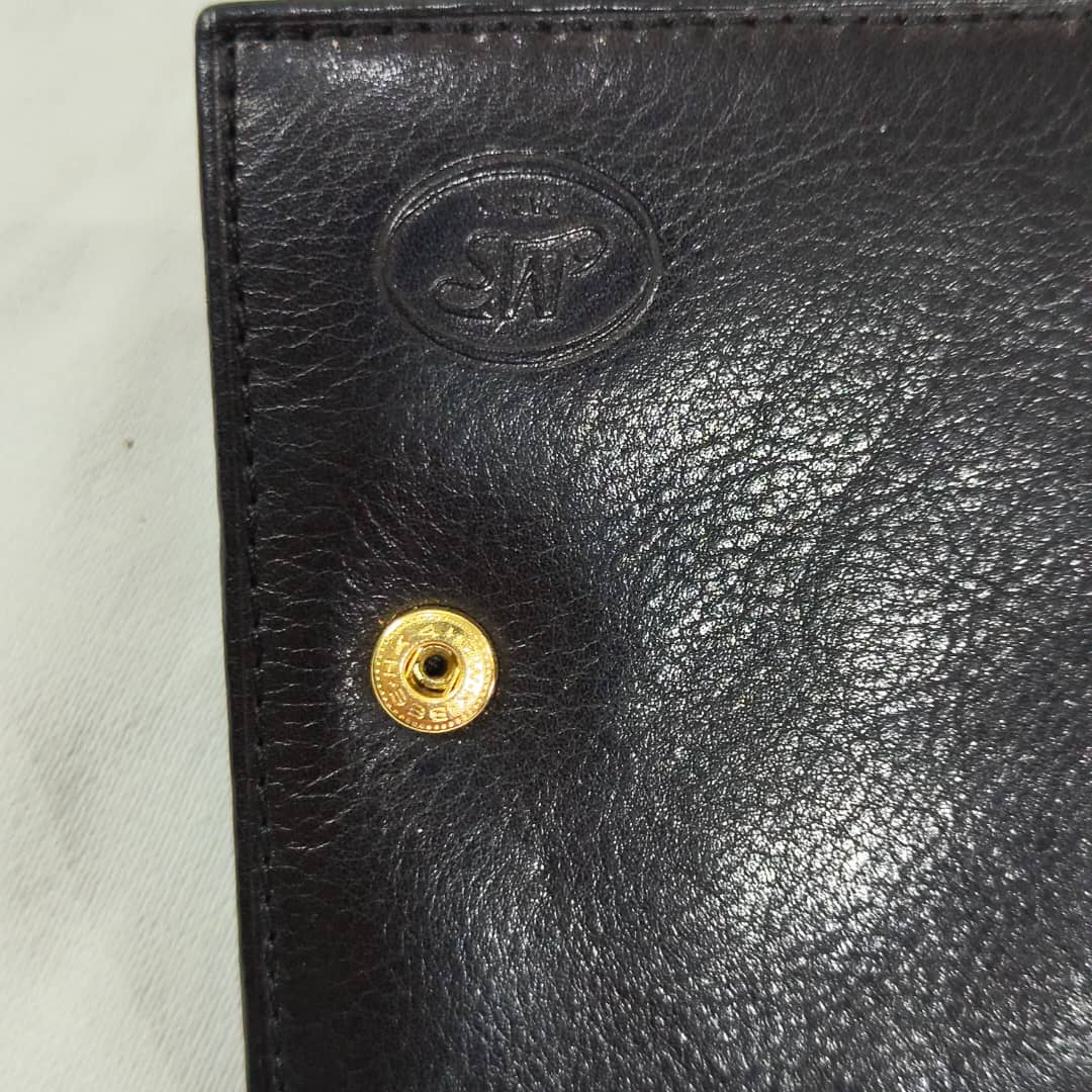 Portefeuille MR paris en cuir original 
20/10cm