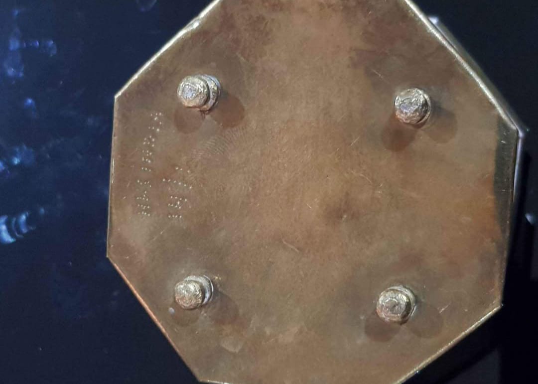 علبة نحاس طولها 16cm