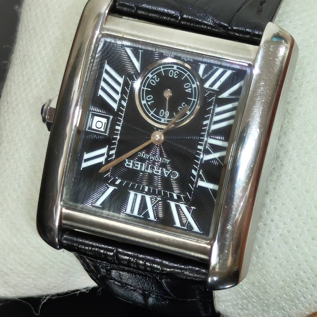 Montre cartier automatique super 
40mm
Prix 38000