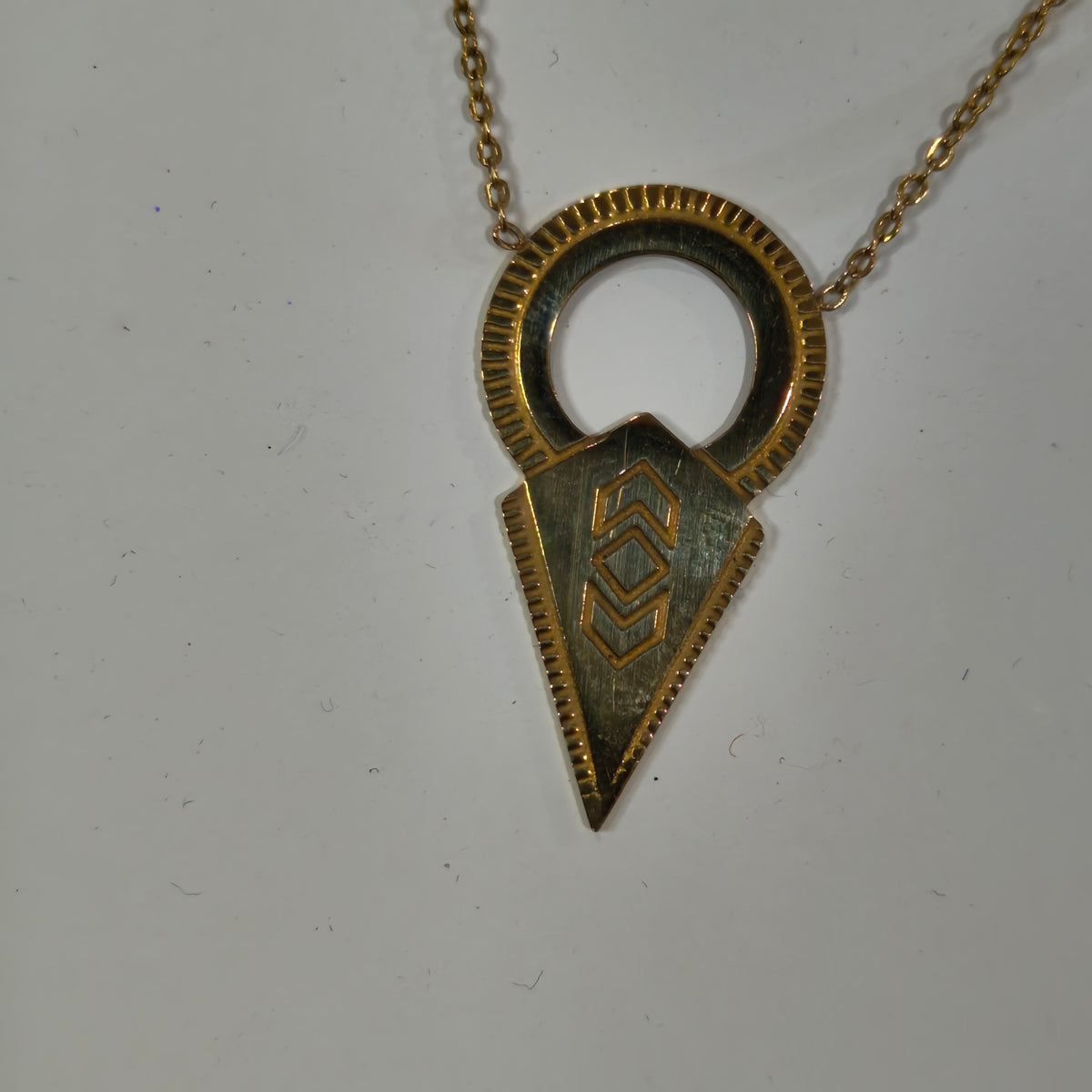 سوار بلاكي فرنسي 
طول مغلق 20cm