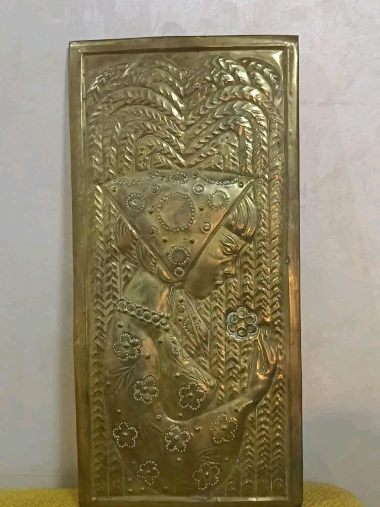 تحفة نحاس منقوش 35cm/25cm