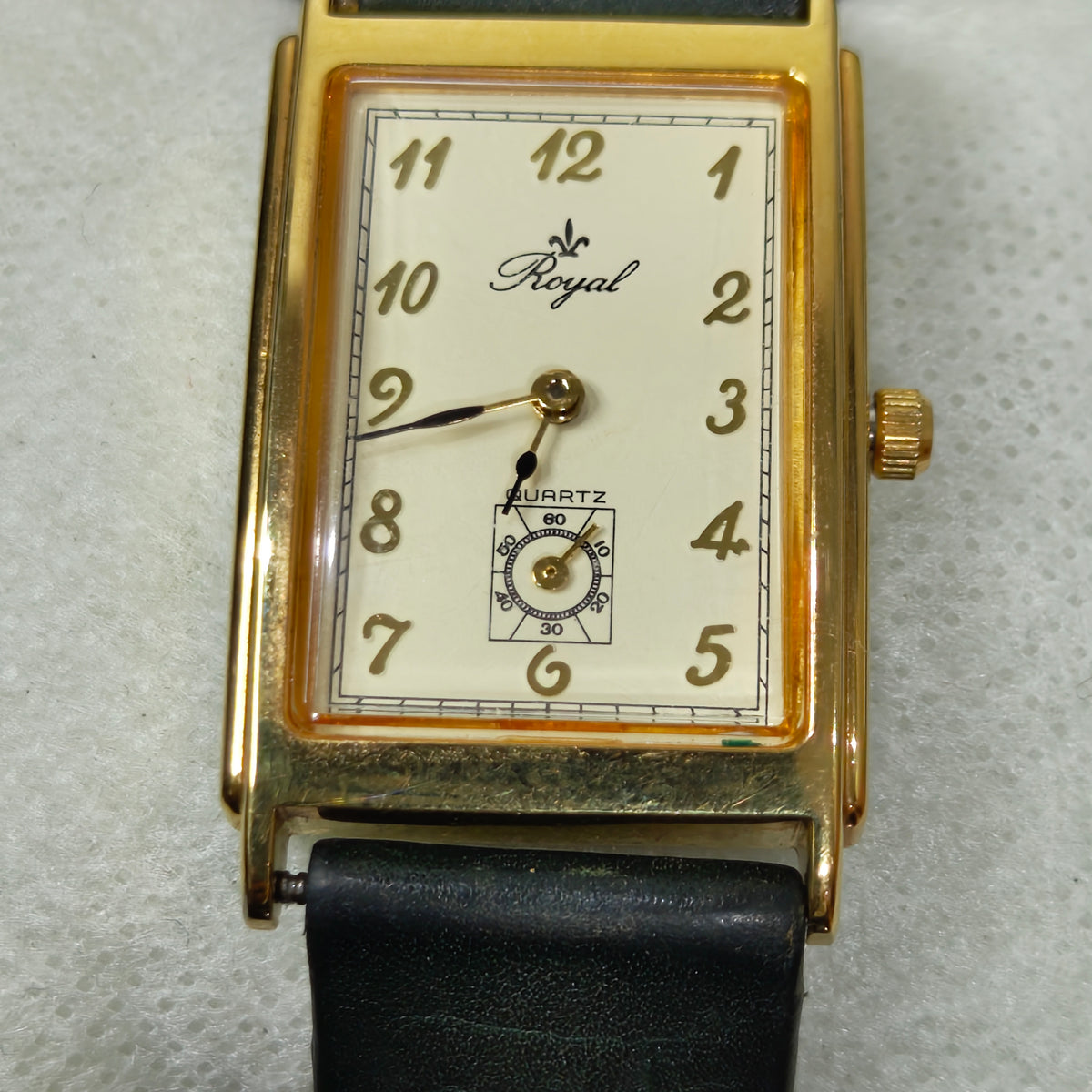 Montre royal Quartz original 
38mm